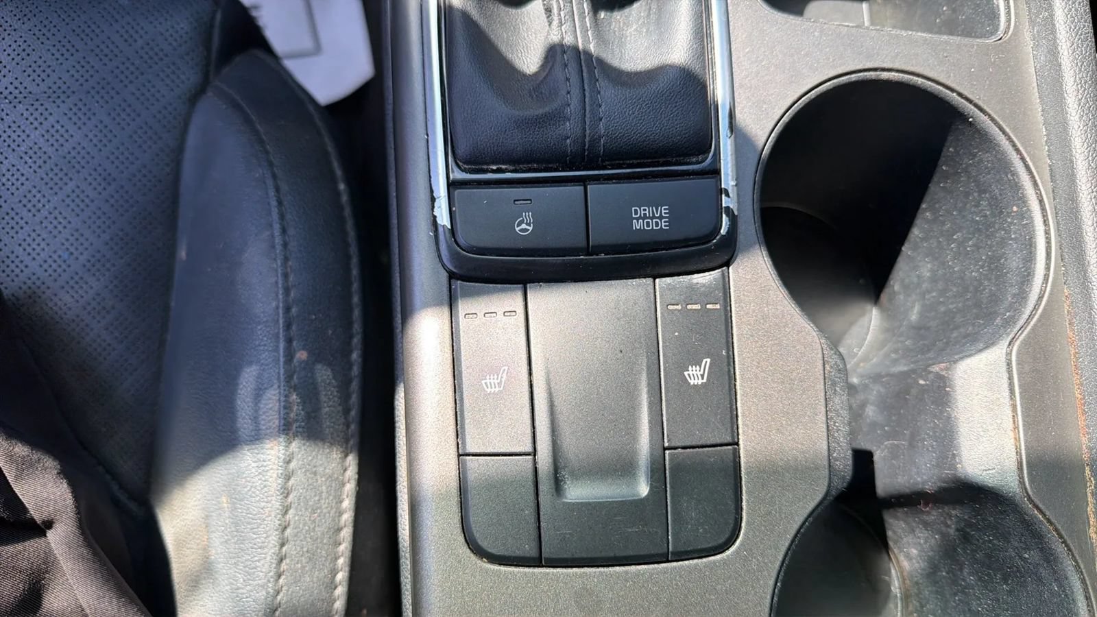 Used 2020 Kia Optima SE FWD image 23