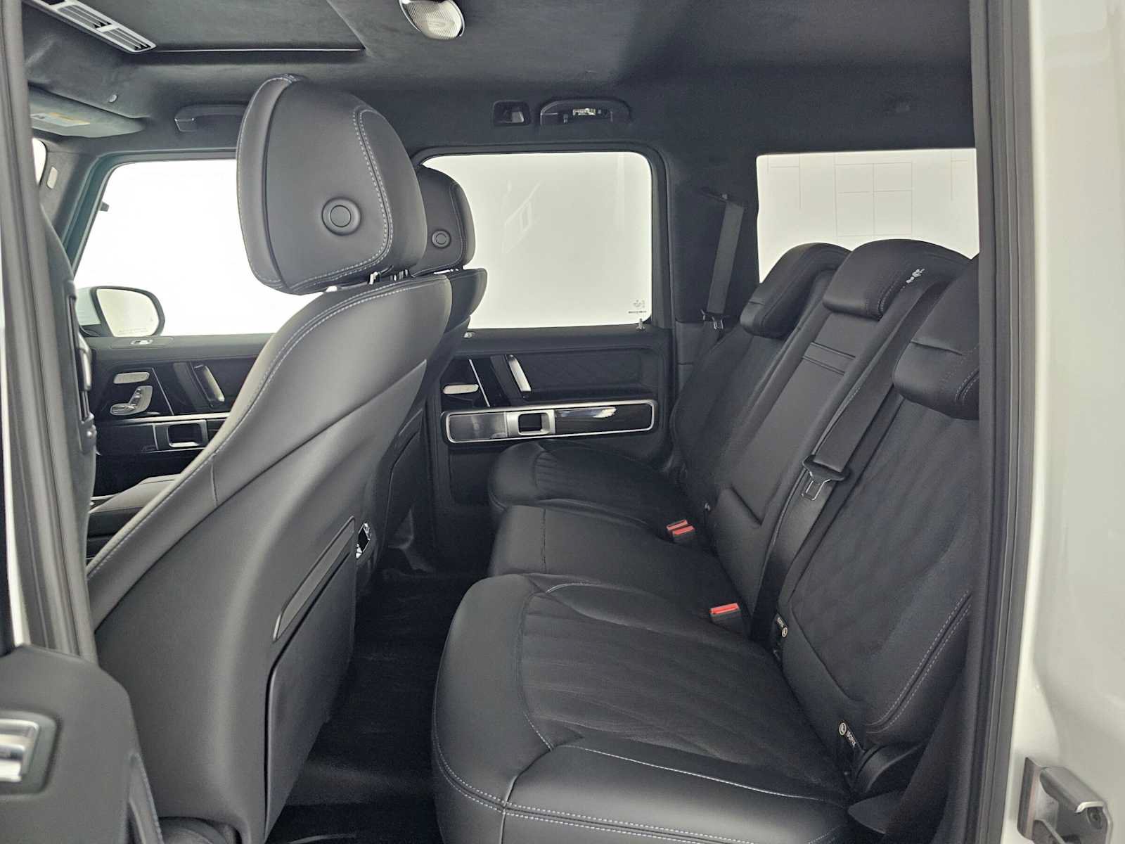 Used 2025 Mercedes-Benz G 63 AMG 4MATIC image 16