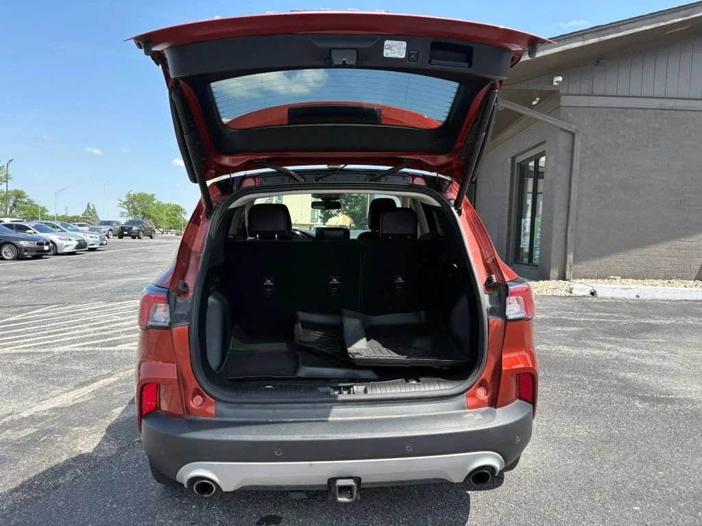 Used 2020 Ford Escape Titanium AWD/4WD image 10