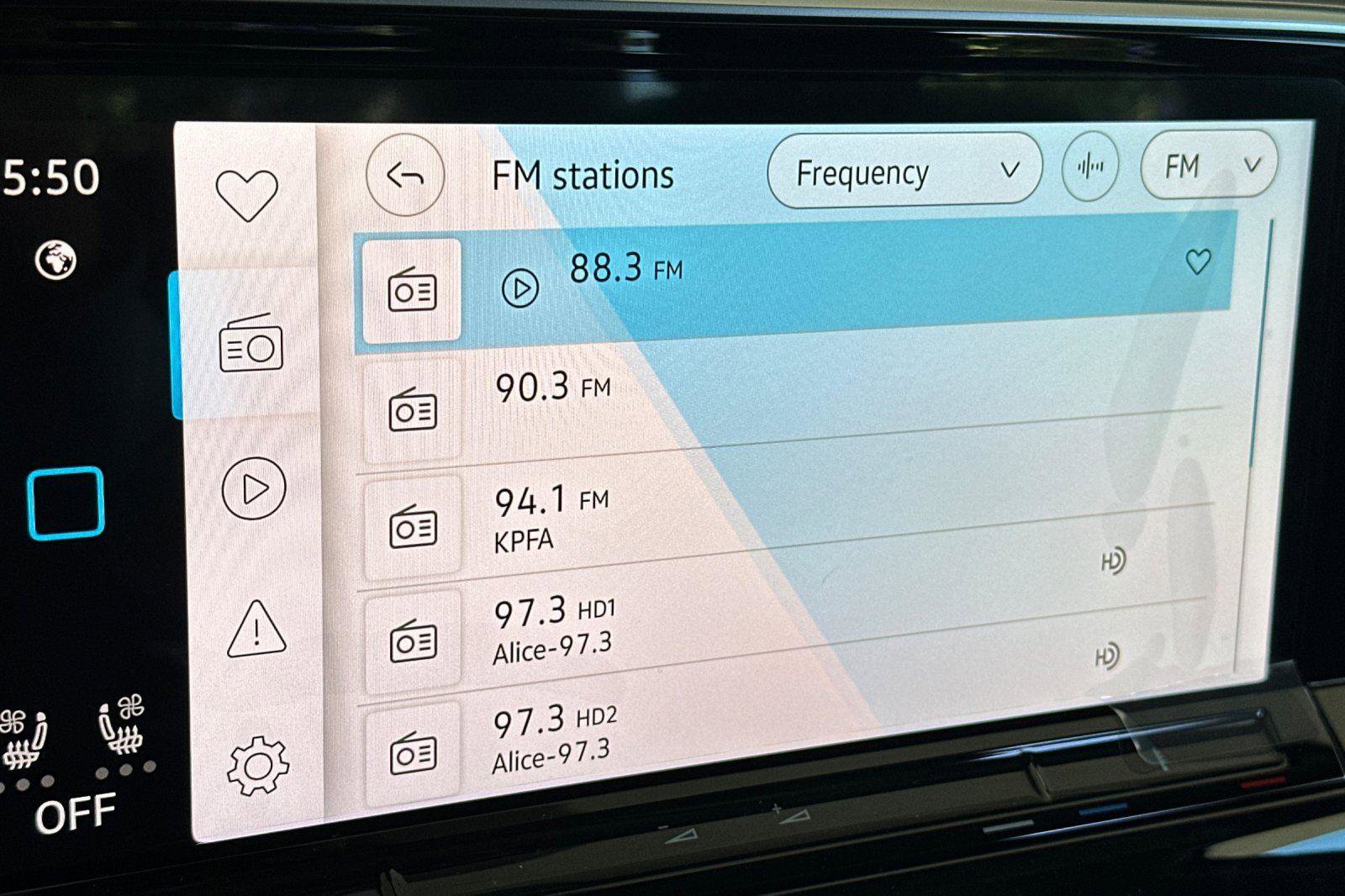New 2026 Volkswagen Atlas SE w/ Panoramic Sunroof Package image 18