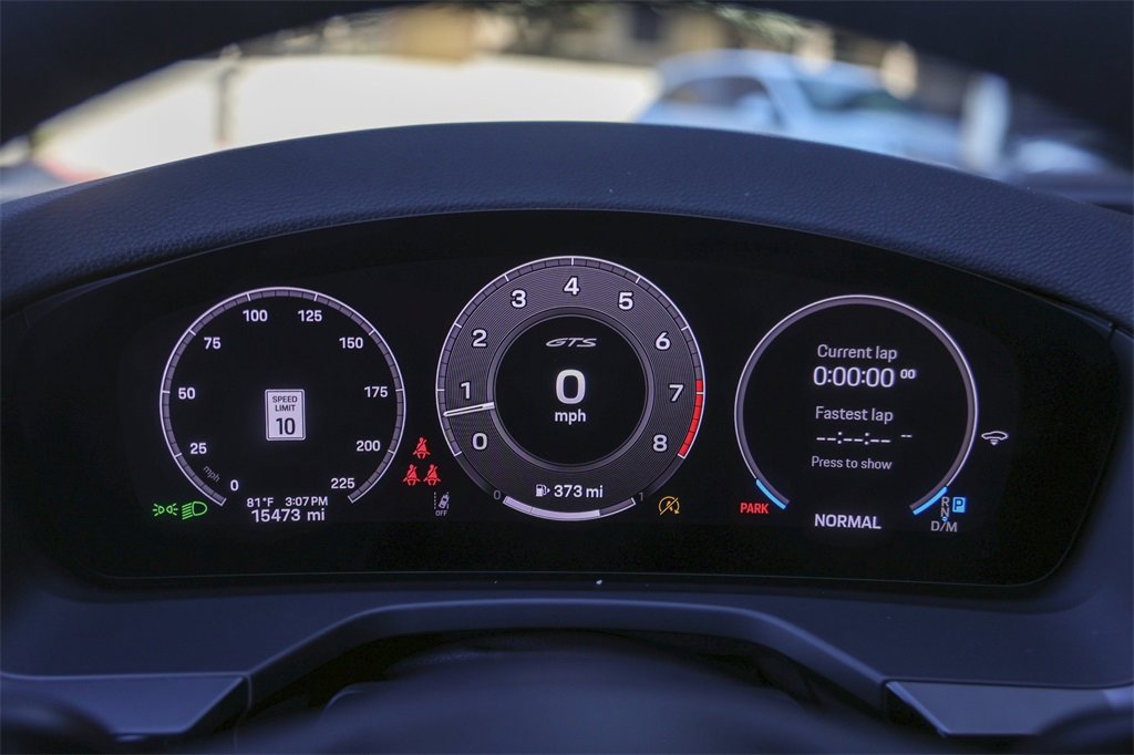 Certified 2025 Porsche Panamera GTS image 18