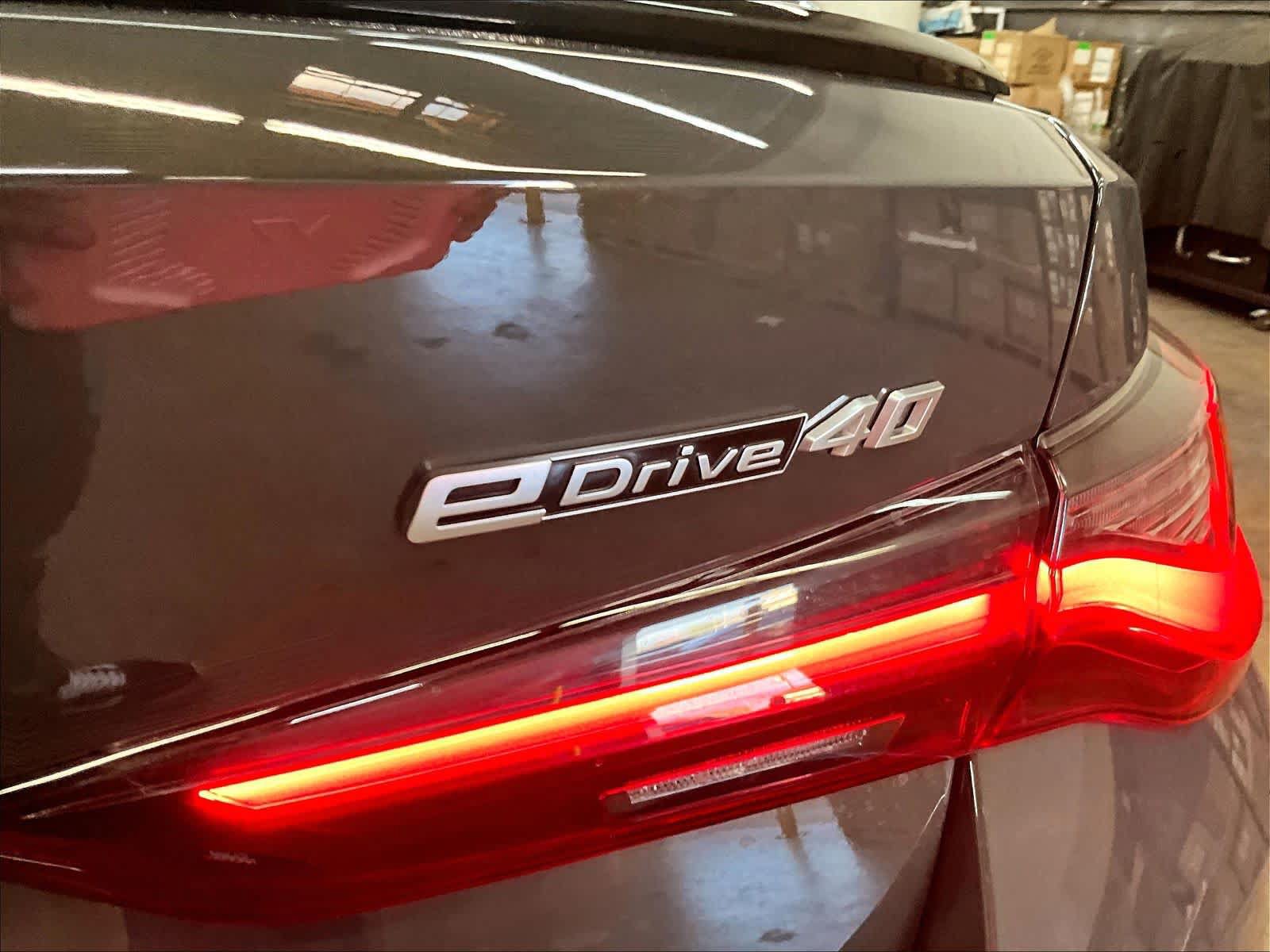 Used 2023 BMW i4 eDrive40 w/ M Sport Package RWD image 11