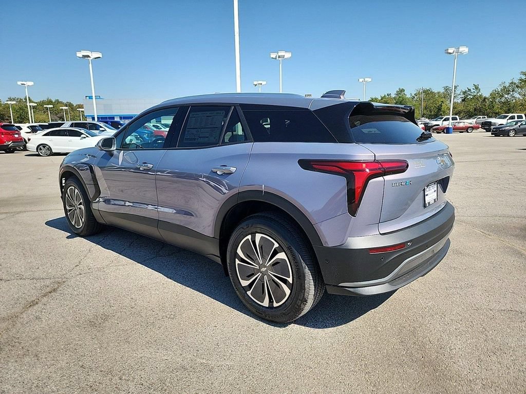 New 2025 Chevrolet Blazer EV LT w/ Super Cruise Package AWD/4WD image 3