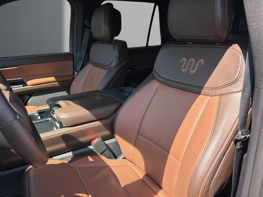Used 2026 Ford Expedition King Ranch AWD/4WD image 14