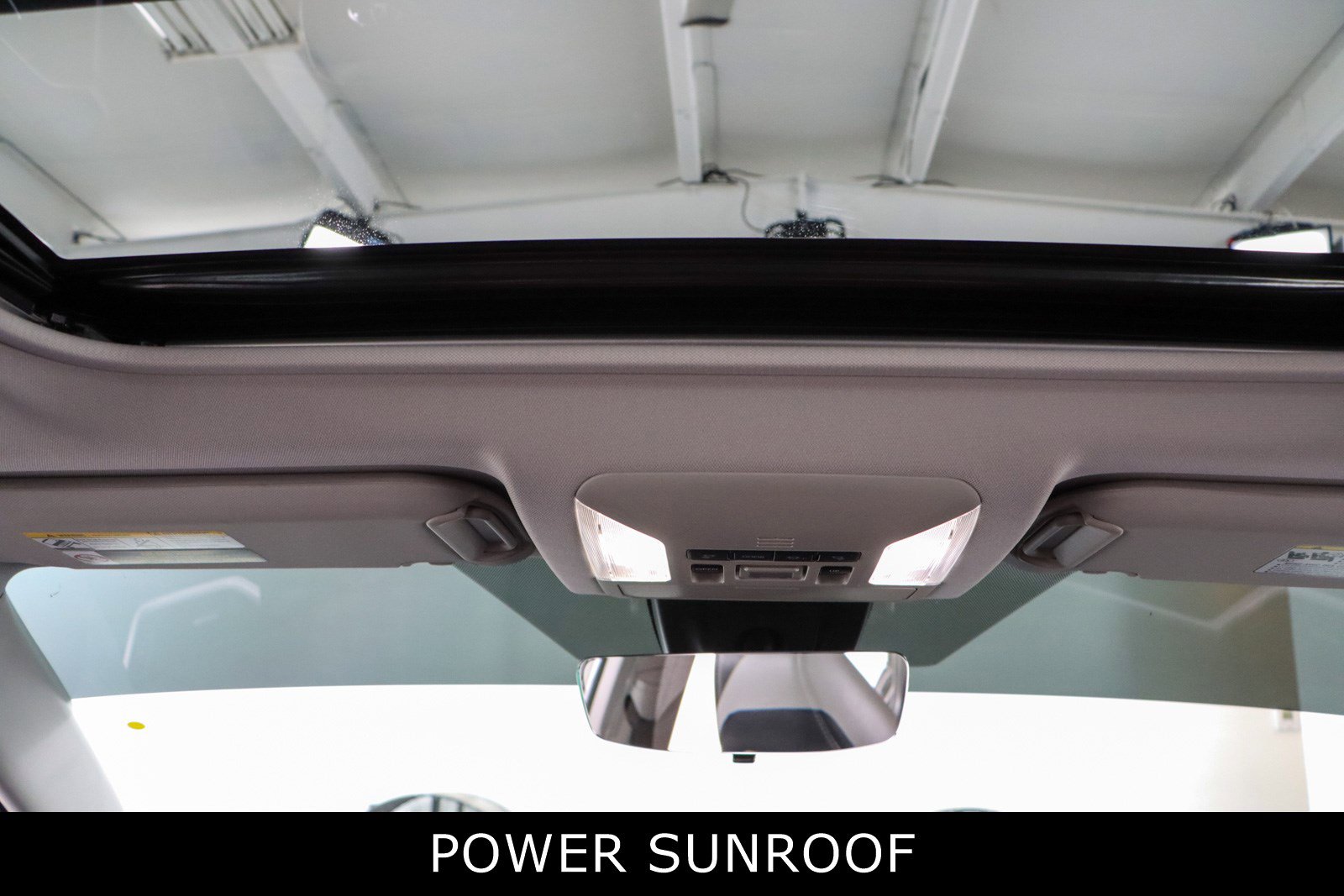 Used 2024 Toyota RAV4 XLE Premium image 21