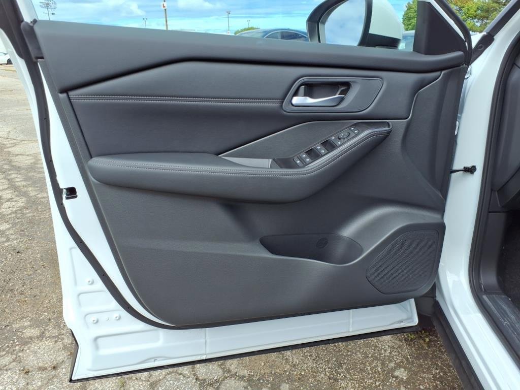 New 2026 Nissan Rogue SV w/ SV Premium Package image 20