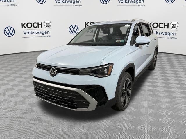 New 2026 Volkswagen Taos SE AWD/4WD image 3