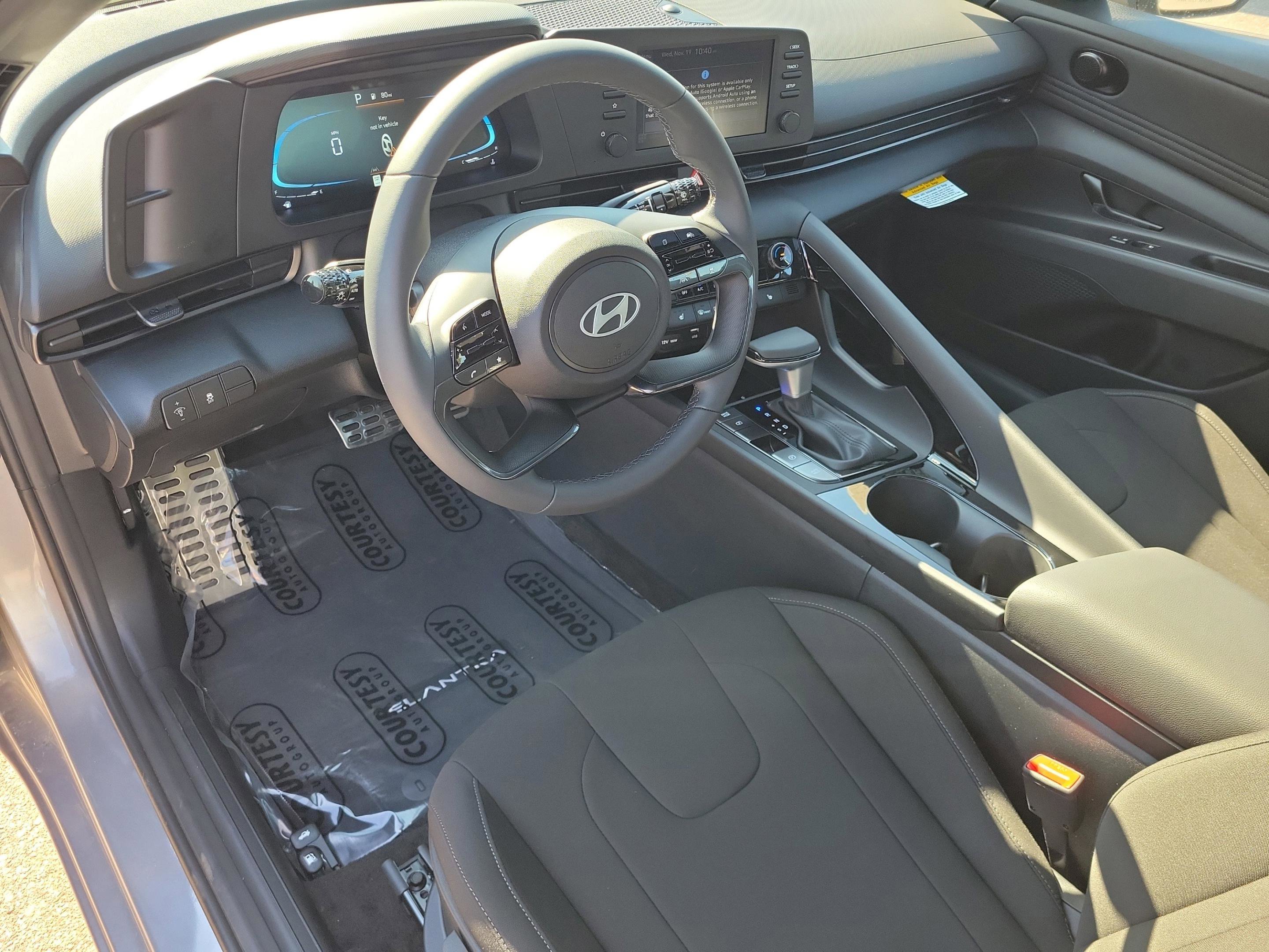 New 2026 Hyundai Elantra SEL Sport w/ Cargo Package image 14