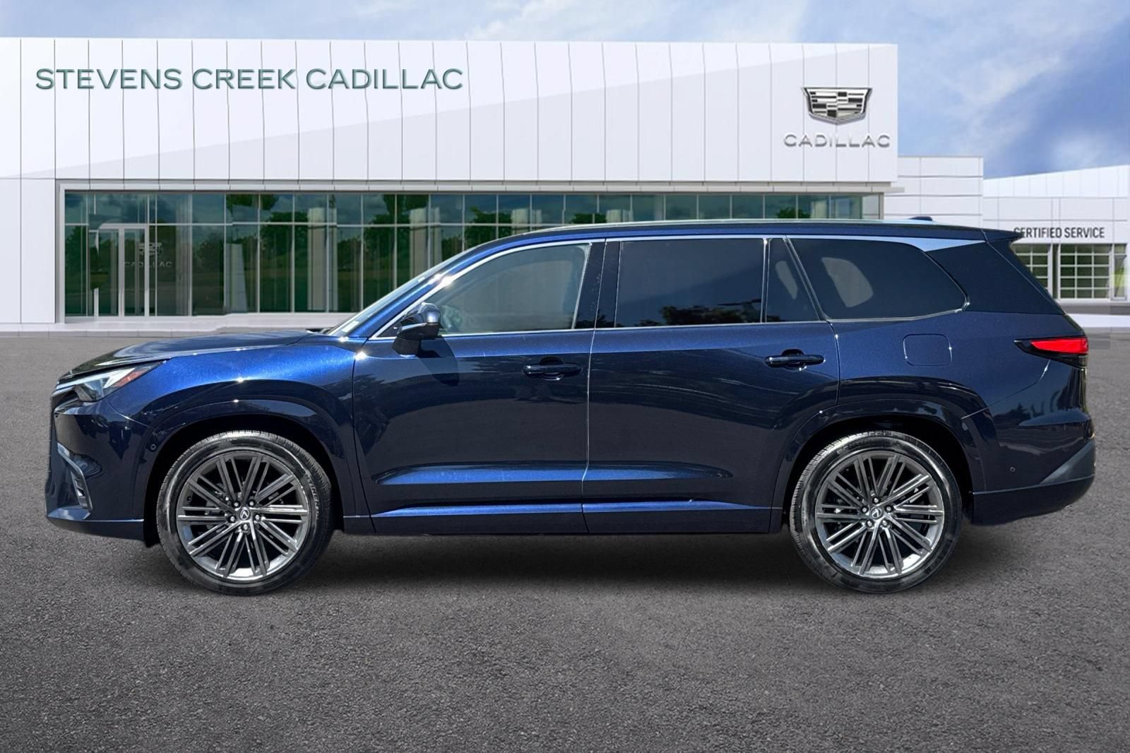 Used 2025 Lexus TX 350 AWD w/ Technology Package image 6