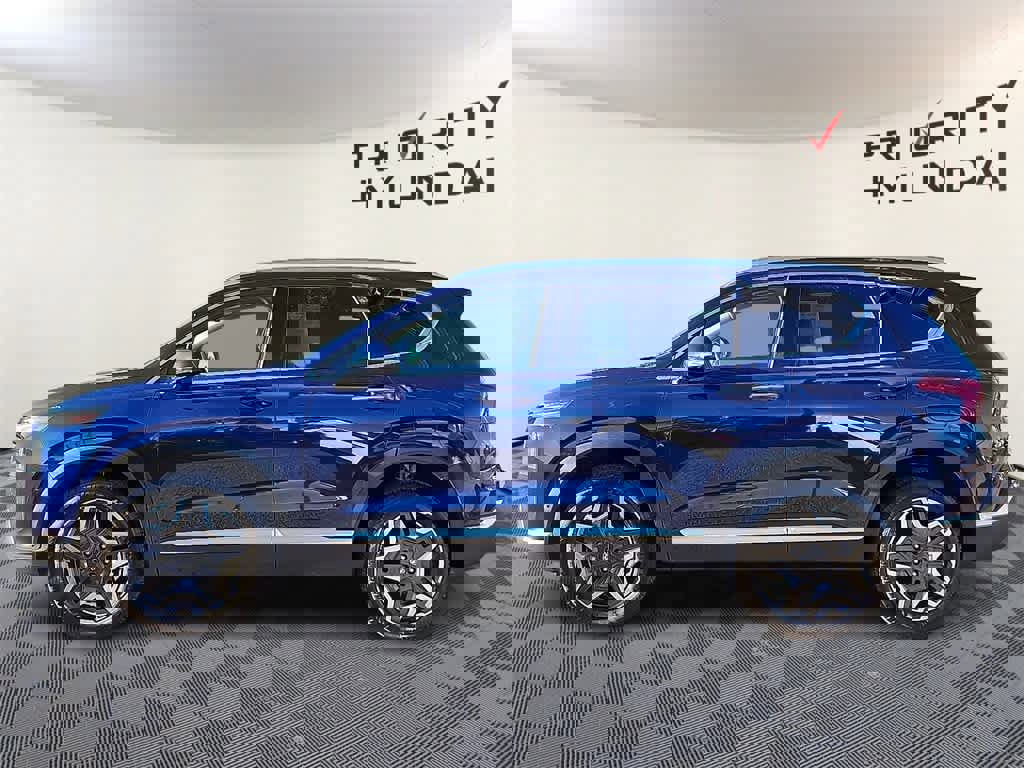 Used 2023 Hyundai Santa Fe Limited image 5