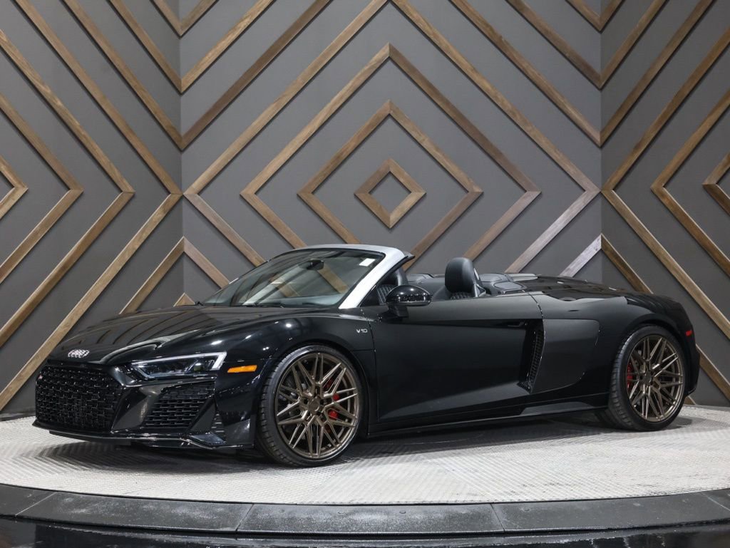 Used 2023 Audi R8 V10 performance w/ Carbon Exterior Package image 14