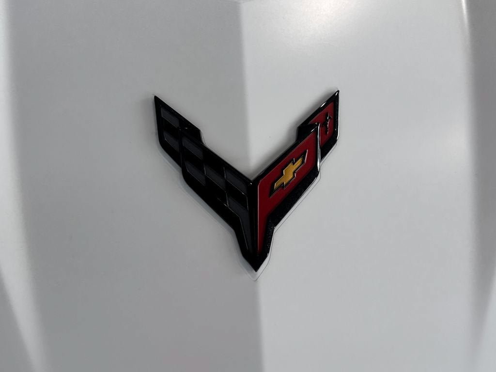 Used 2023 Chevrolet Corvette Stingray Premium Cpe w/ Z51 Performance Package RWD image 17