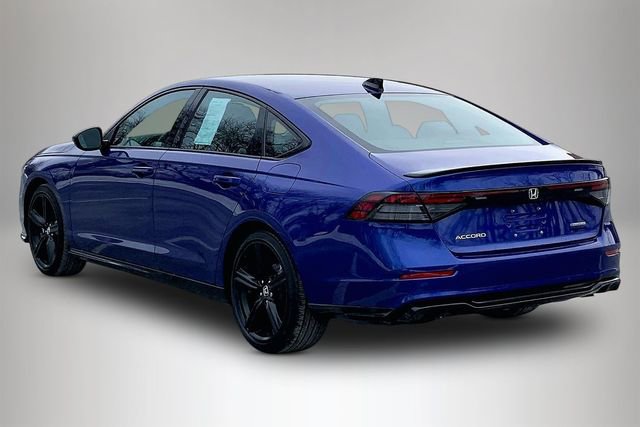 Used 2023 Honda Accord Sport image 9