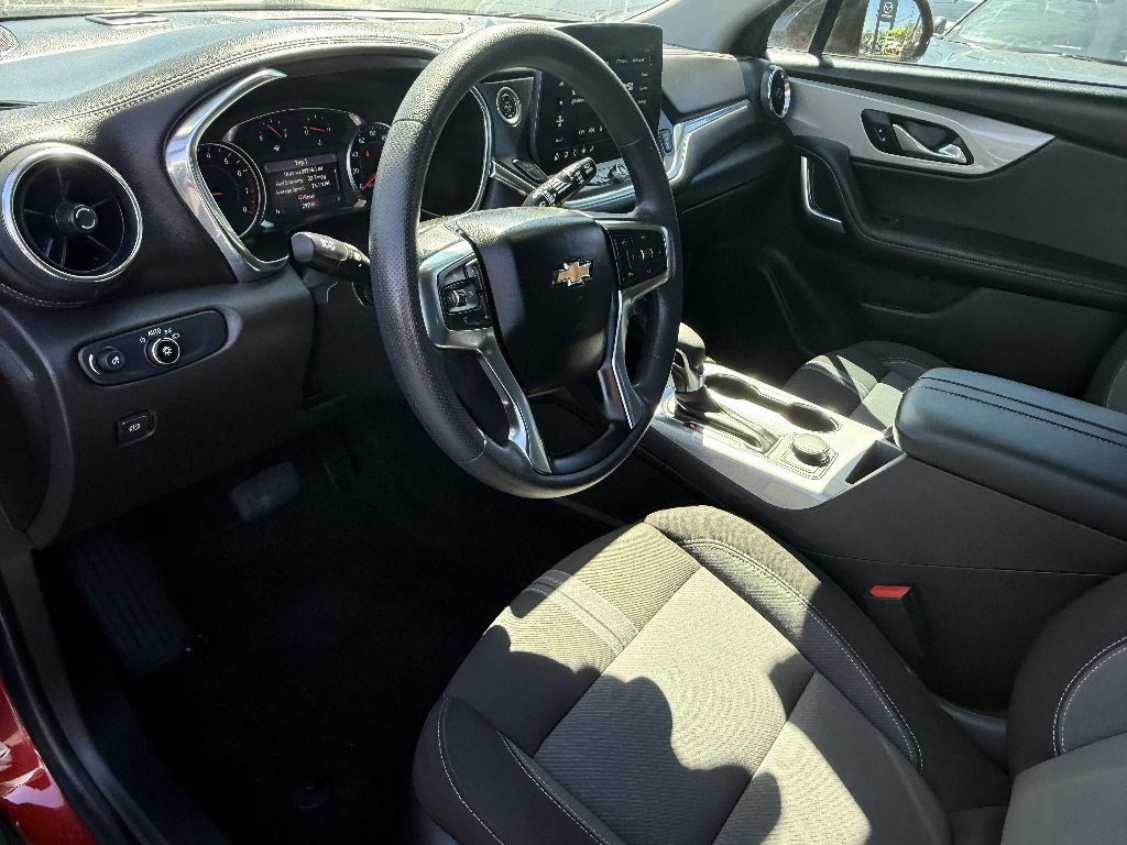 Used 2024 Chevrolet Blazer LT w/ Midnight/Sport Edition FWD image 10