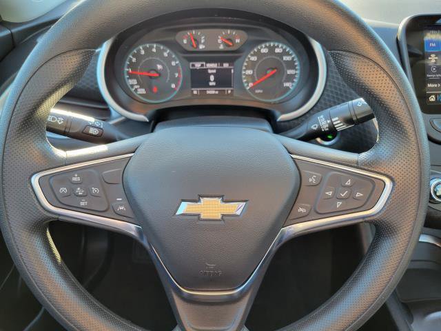 Used 2025 Chevrolet Malibu LT FWD image 12