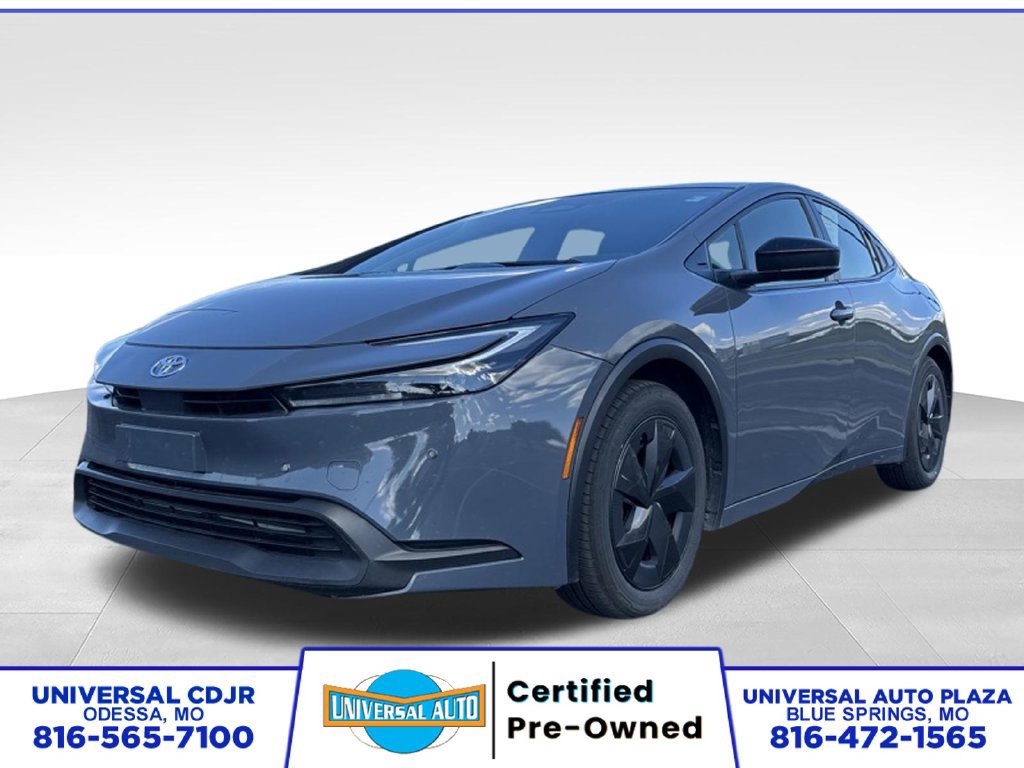 Used 2025 Toyota Prius LE