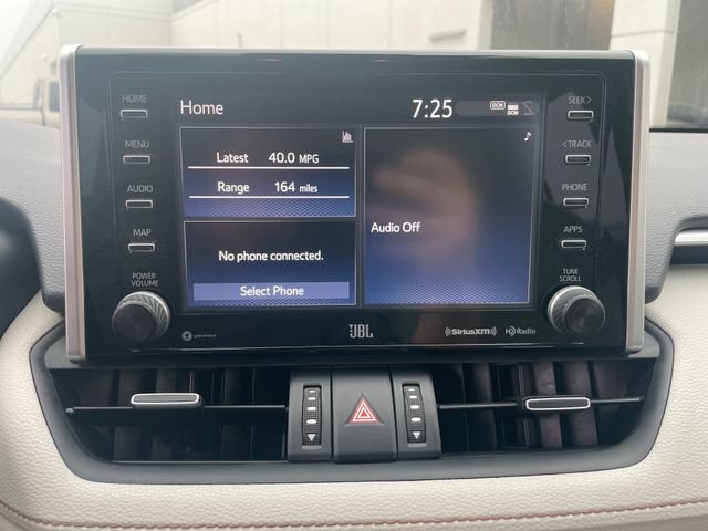 Used 2021 Toyota RAV4 XLE Premium AWD/4WD image 20