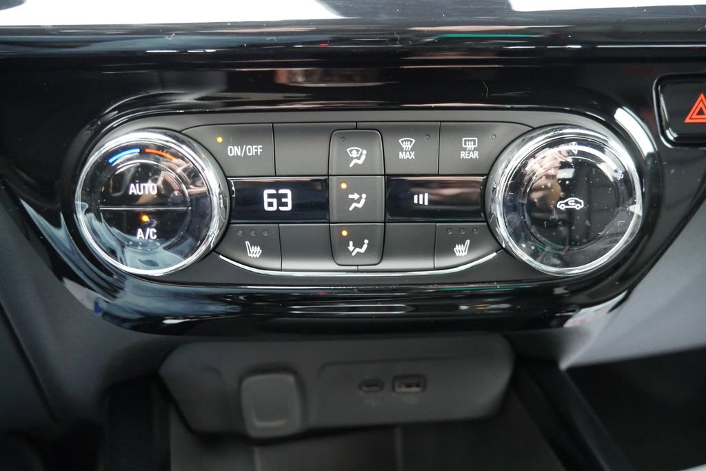 New 2026 Chevrolet Trax RS w/ Driver Confidence Package image 17