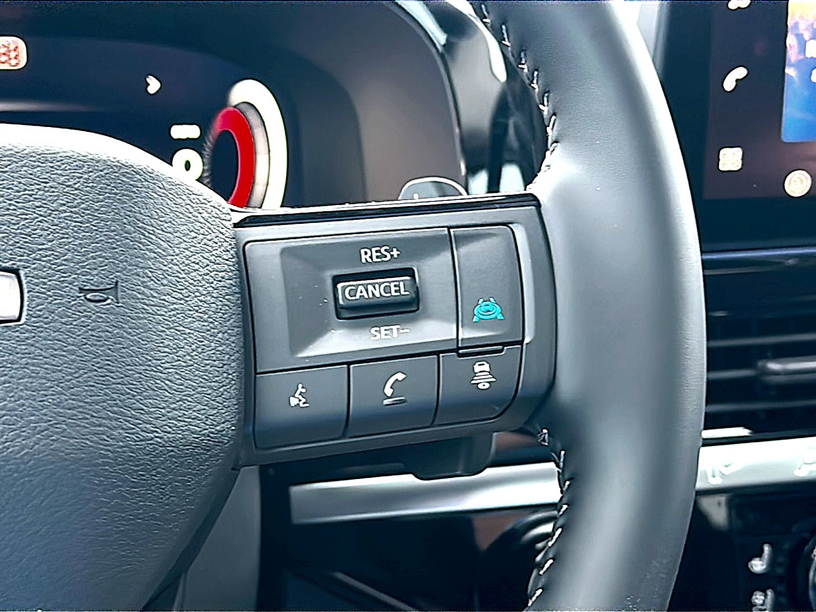 New 2026 Nissan Pathfinder Platinum AWD/4WD image 20