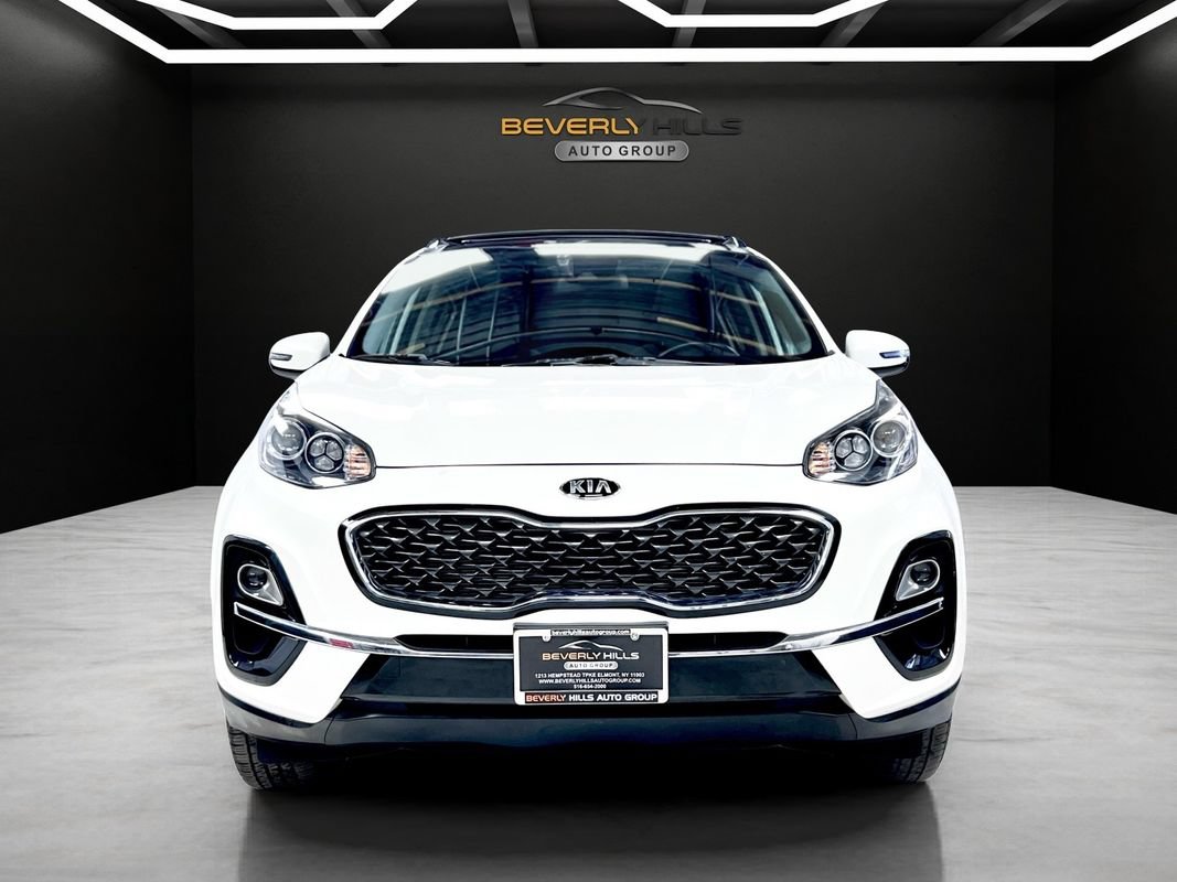 Used 2022 Kia Sportage EX AWD/4WD image 8