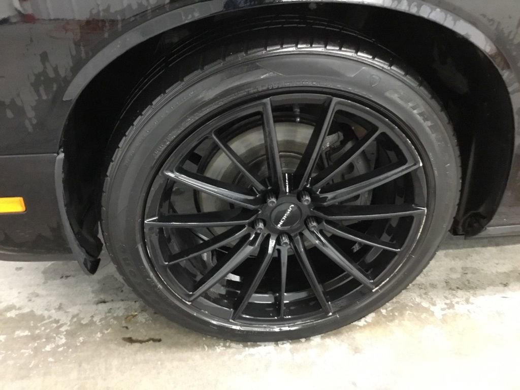 Used 2013 Dodge Challenger R/T w/ Electronics Convenience Group image 4