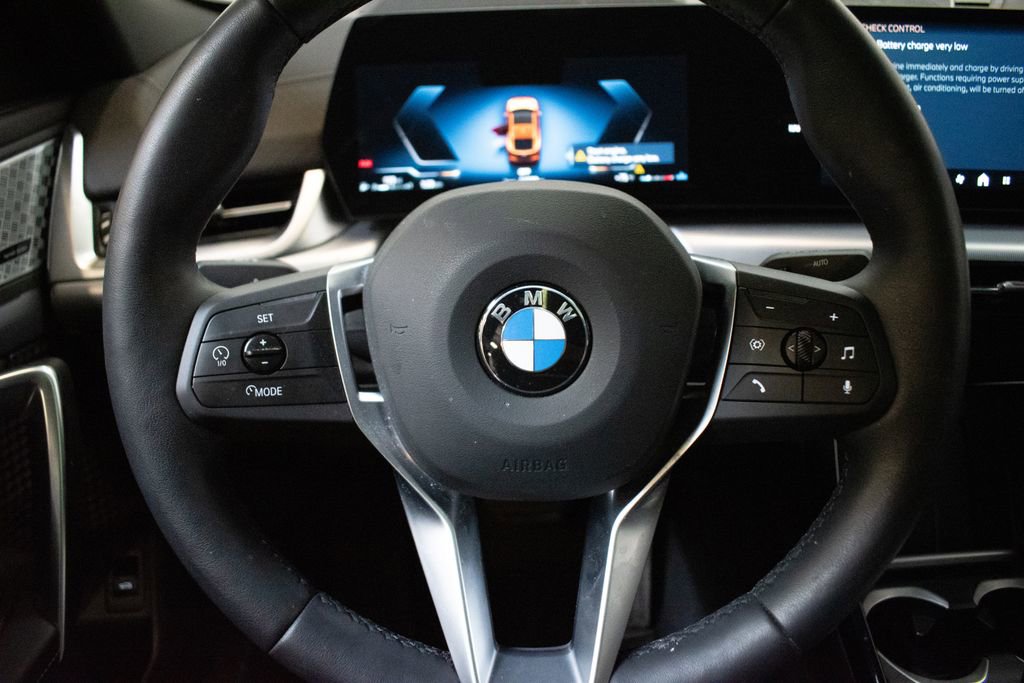 Certified 2025 BMW X2 xDrive28i w/ Premium Package AWD/4WD image 12