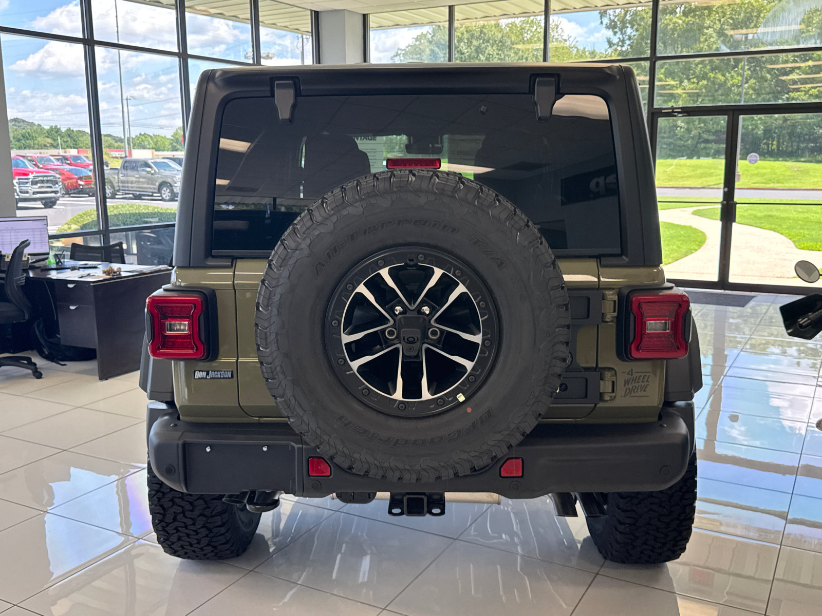 New 2026 Jeep Wrangler Unlimited Rubicon 392 AWD/4WD image 4