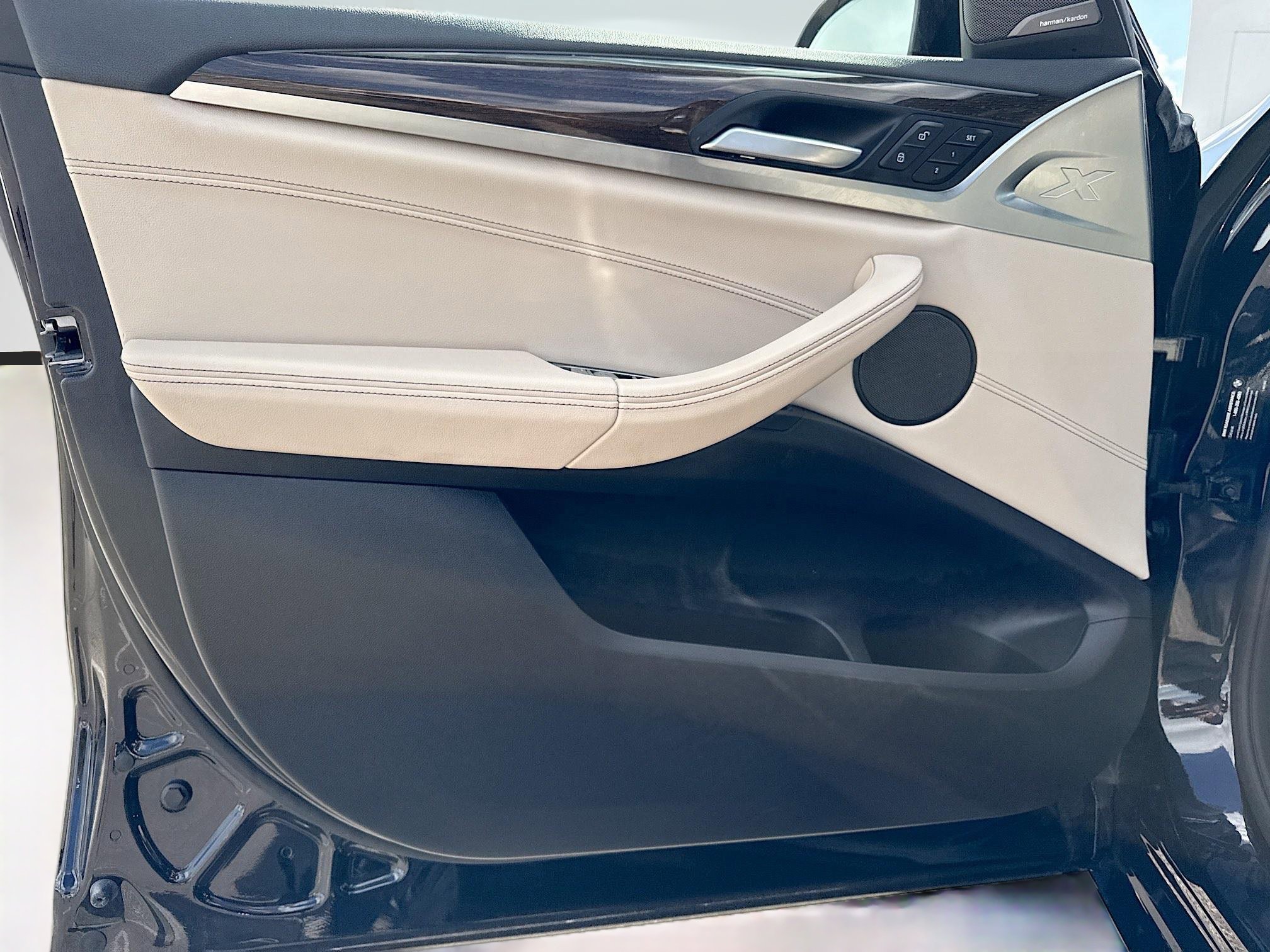 Used 2022 BMW X3 M40i image 22