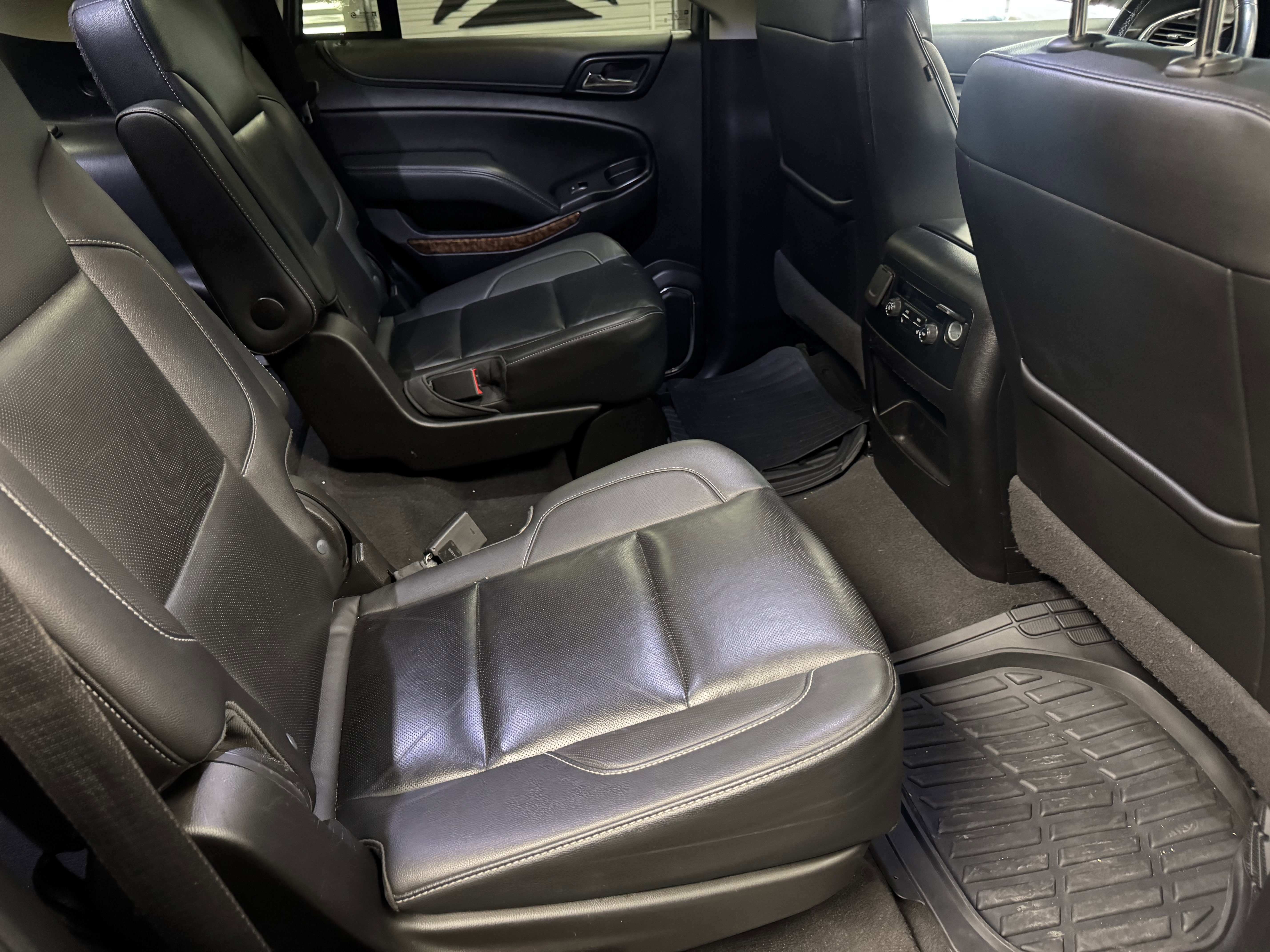 Used 2020 Chevrolet Tahoe Premier image 13