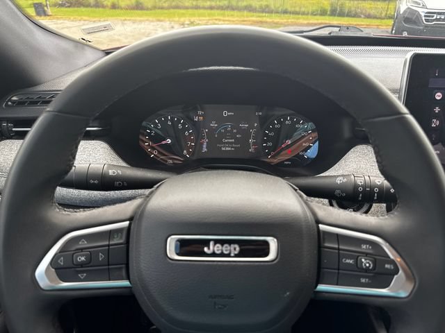 Certified 2024 Jeep Compass Latitude AWD/4WD image 22
