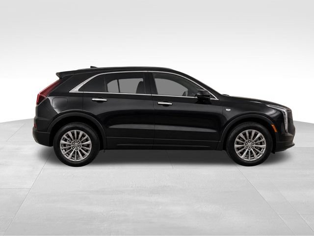 Used 2025 Cadillac XT4 Premium Luxury FWD image 8
