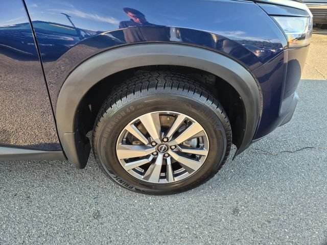 Used 2023 Nissan Pathfinder SL FWD image 10