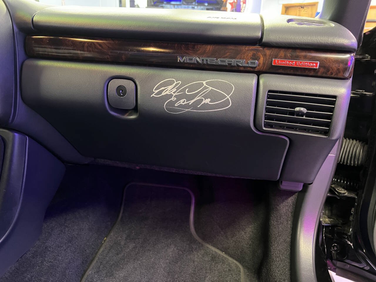 Used 1995 Chevrolet Monte Carlo Z34 FWD image 5