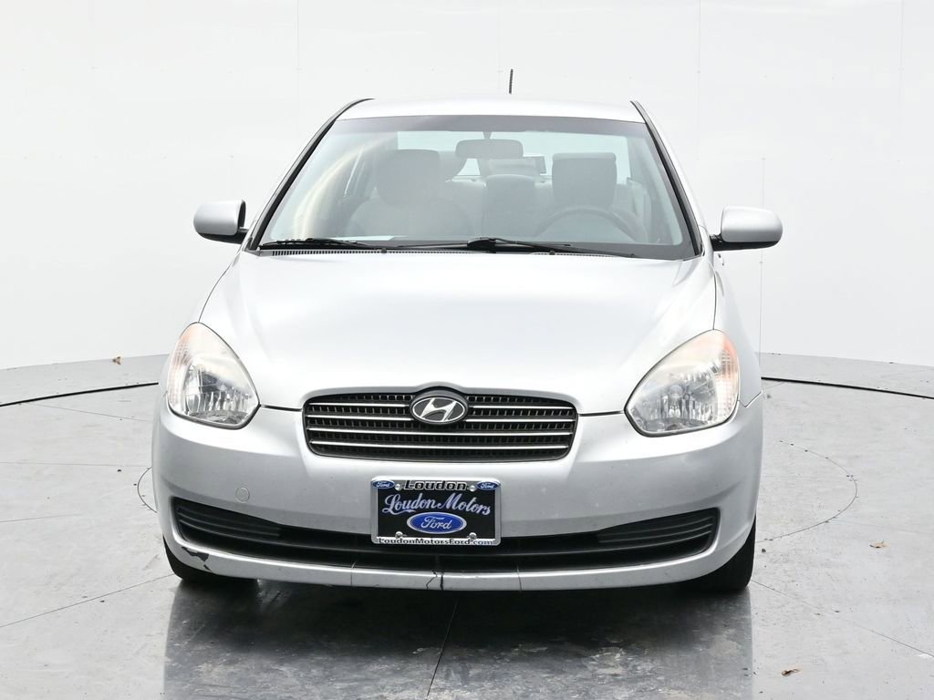 Used 2010 Hyundai Accent GLS w/ Premium Pkg 4 image 2