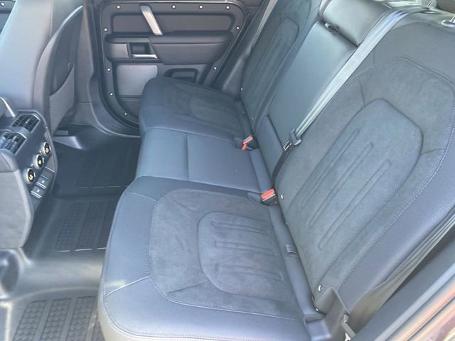 Used 2024 Land Rover Defender 110 Carpathian Edition image 17