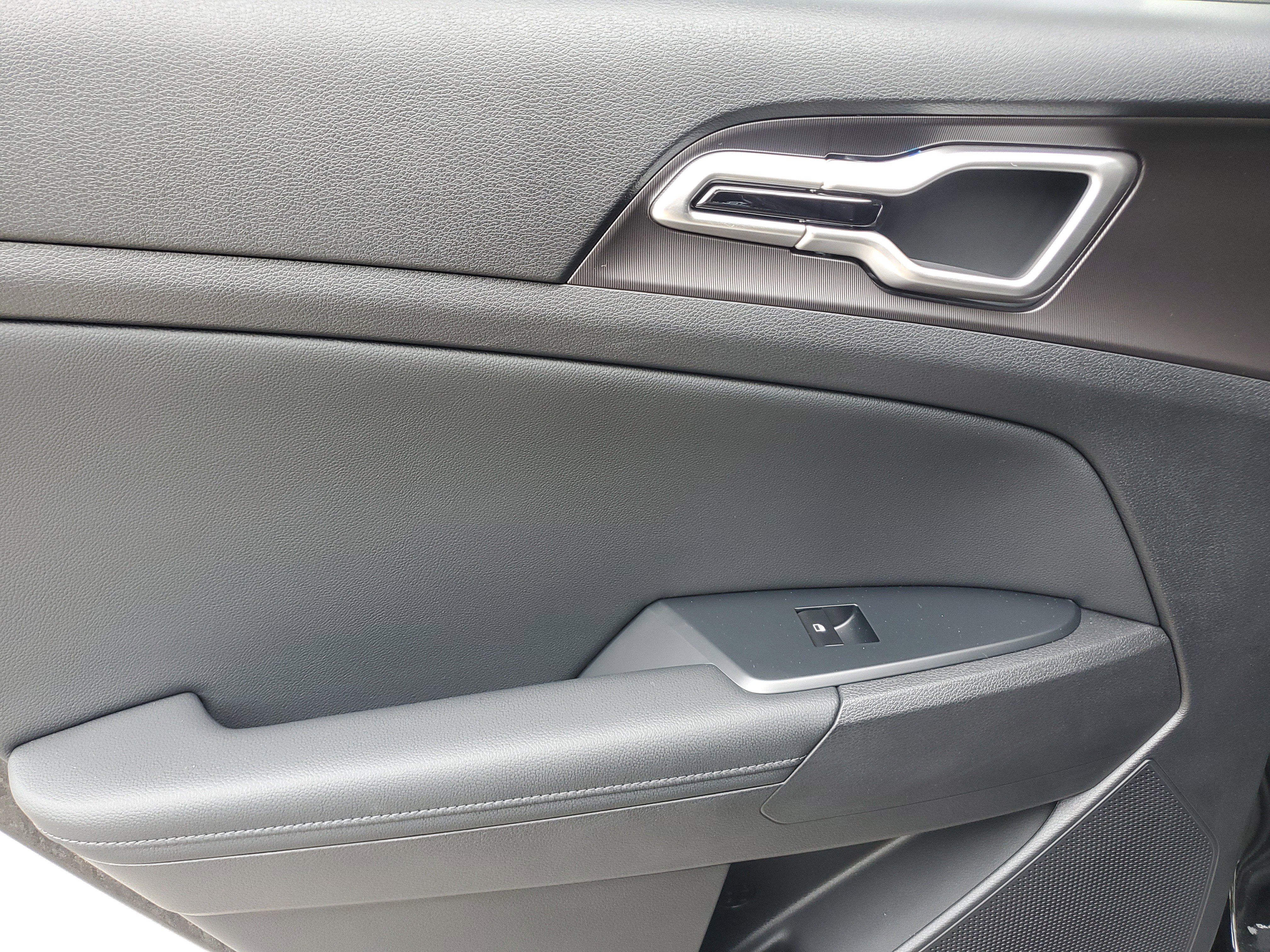New 2026 Kia Sportage EX image 14