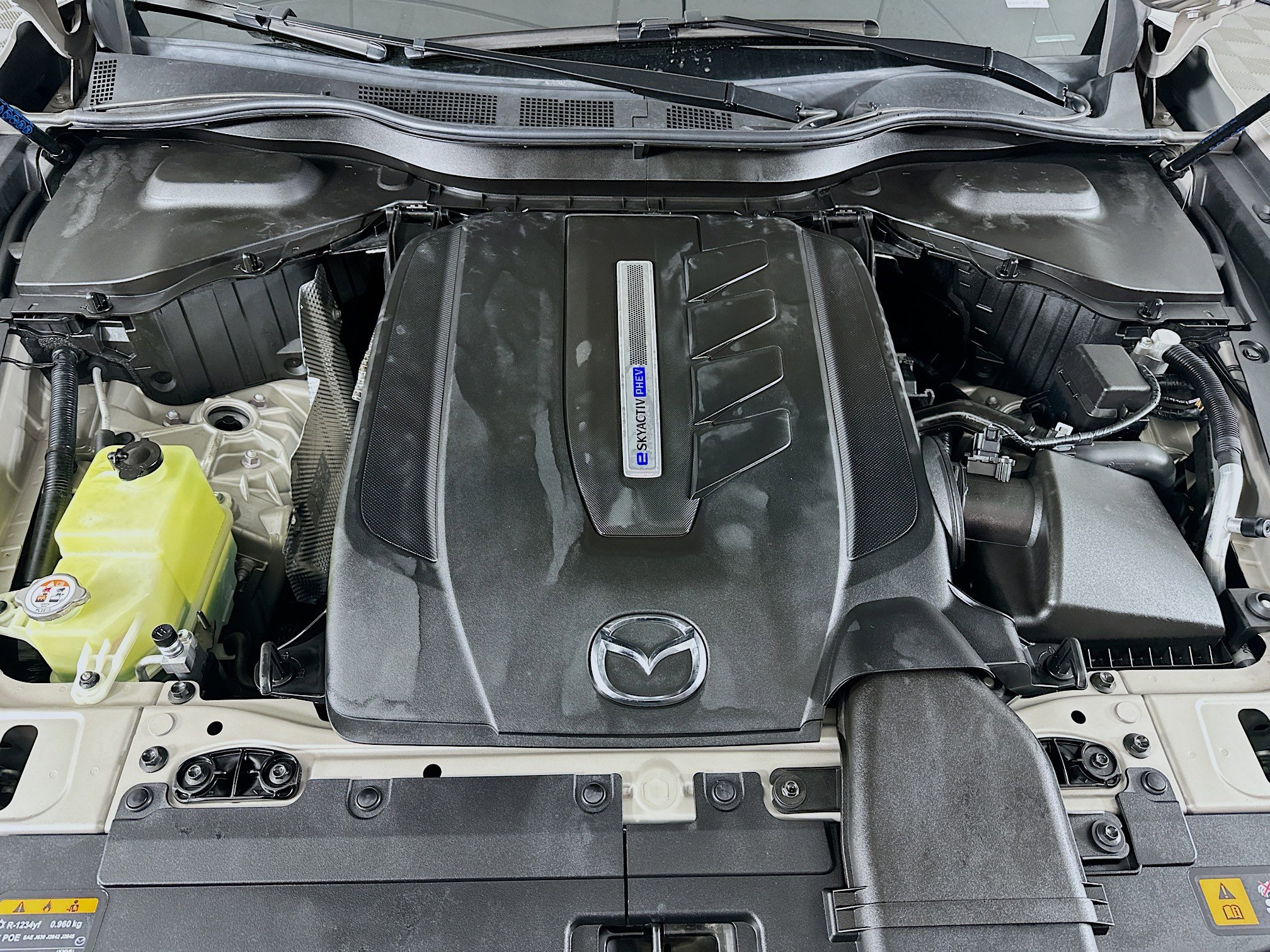 Used 2024 MAZDA CX-90 Plug-In Hybrid w/ Premium Plus AWD/4WD image 35