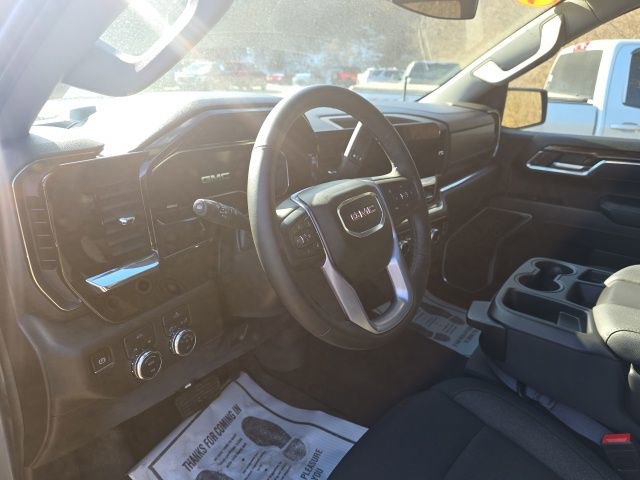 Used 2025 GMC Sierra 1500 Elevation image 13