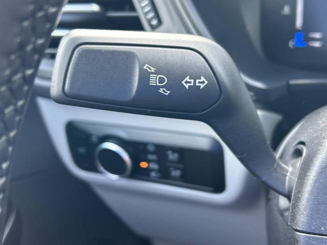 Used 2024 Ford Escape Active image 32