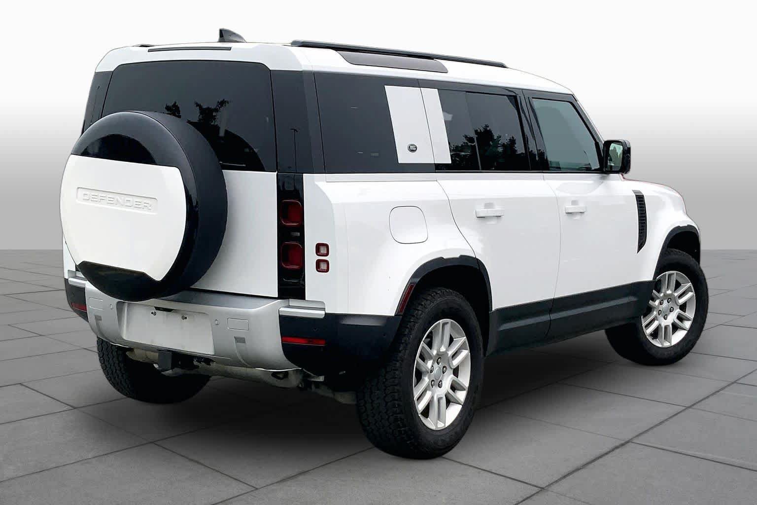 Used 2024 Land Rover Defender 110 S AWD/4WD image 13