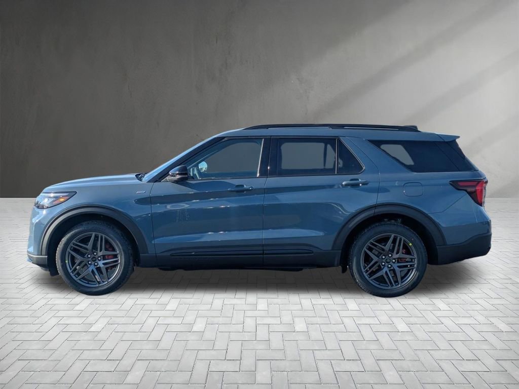 New 2026 Ford Explorer ST-Line w/ ST-Line Street Pack image 4