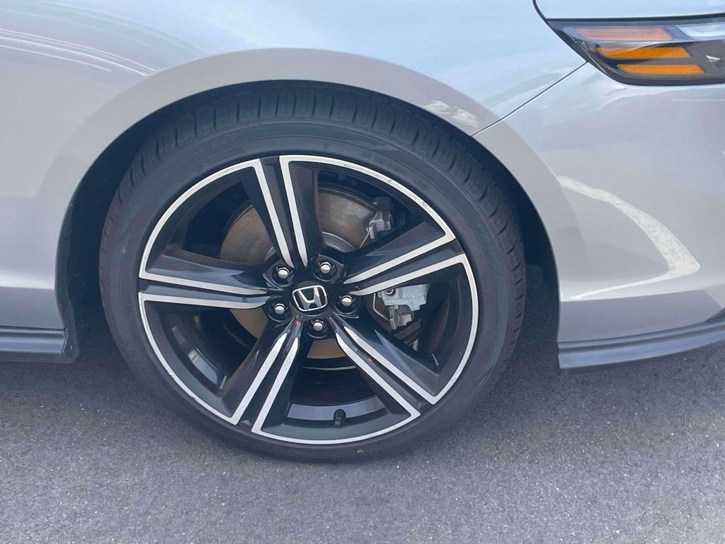Certified 2023 Honda Accord Sport image 8