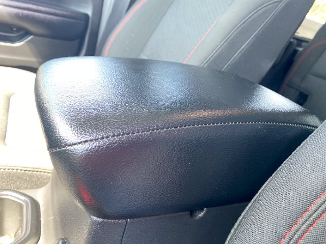 Used 2021 Jeep Wrangler Unlimited Rubicon w/ Uconnect 4C Nav & Sound Group AWD/4WD image 30