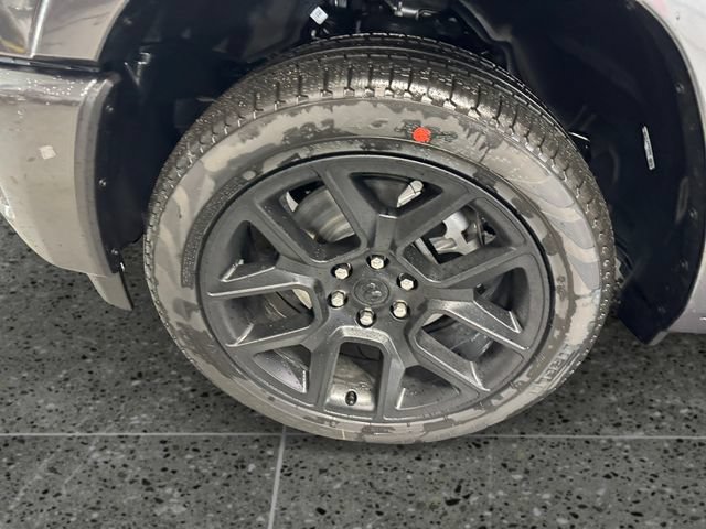 New 2026 RAM 1500 Laramie AWD/4WD image 28