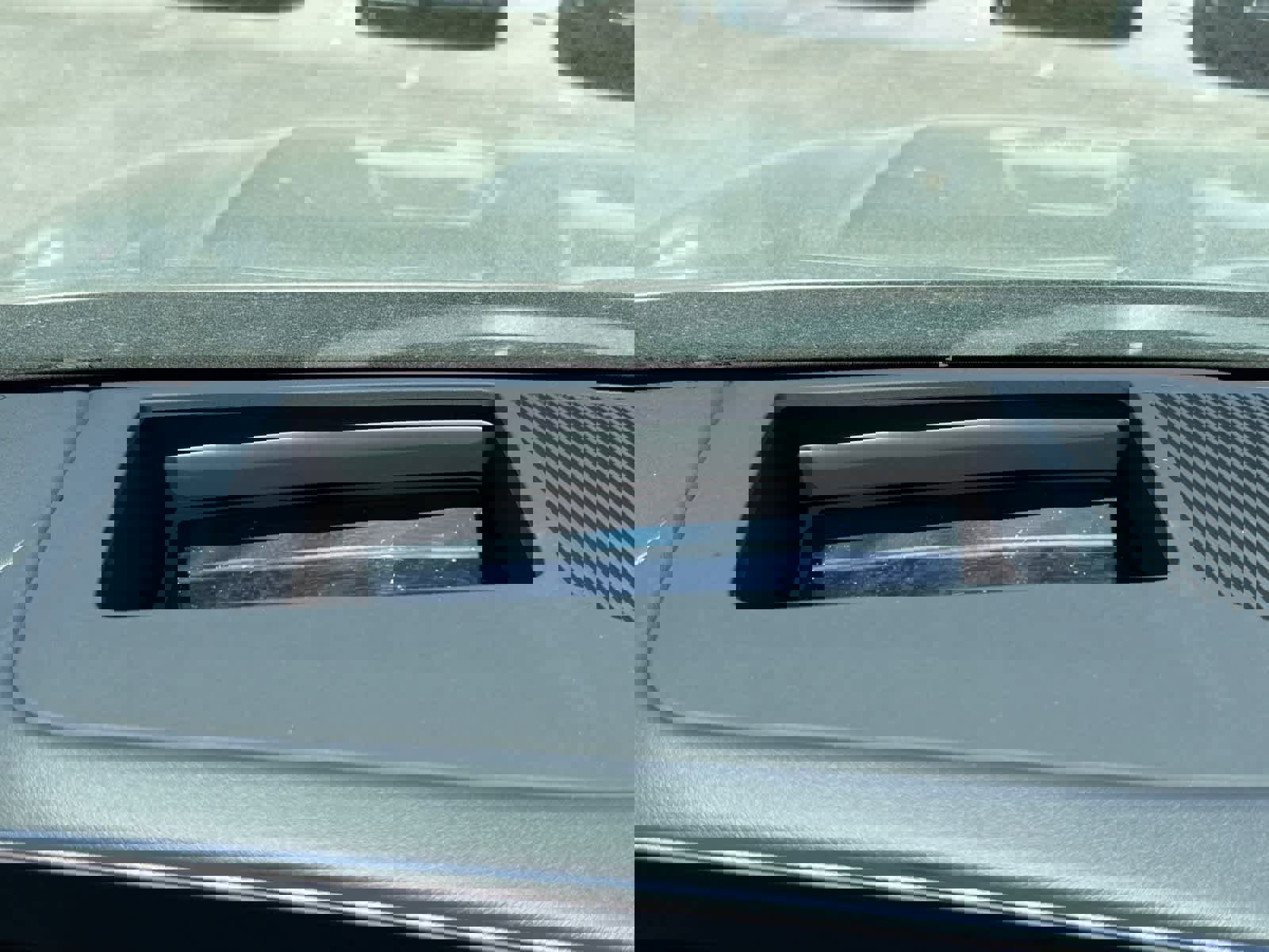 New 2026 BMW 530i xDrive w/ Executive Package image 27