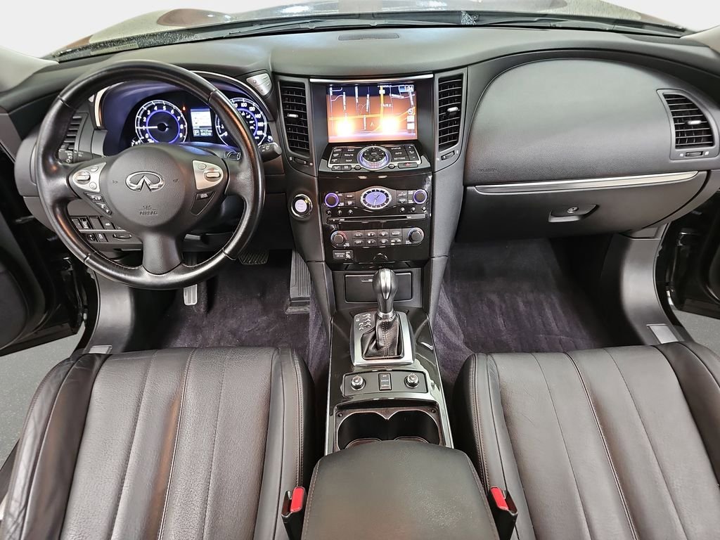 Used 2016 INFINITI QX70 AWD w/ Premium Package image 10