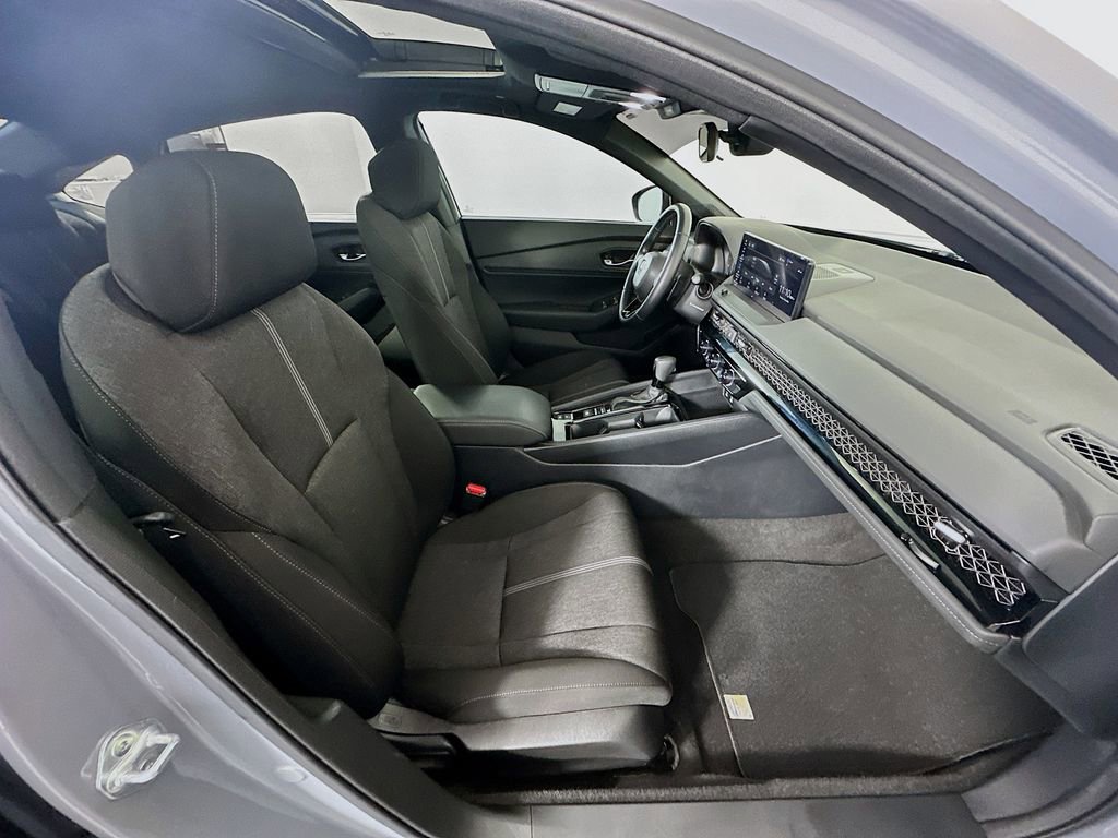 Used 2023 Honda Accord Sport image 27