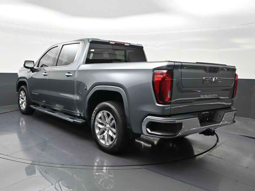 Used 2021 GMC Sierra 1500 SLT w/ SLT Premium Package RWD image 3