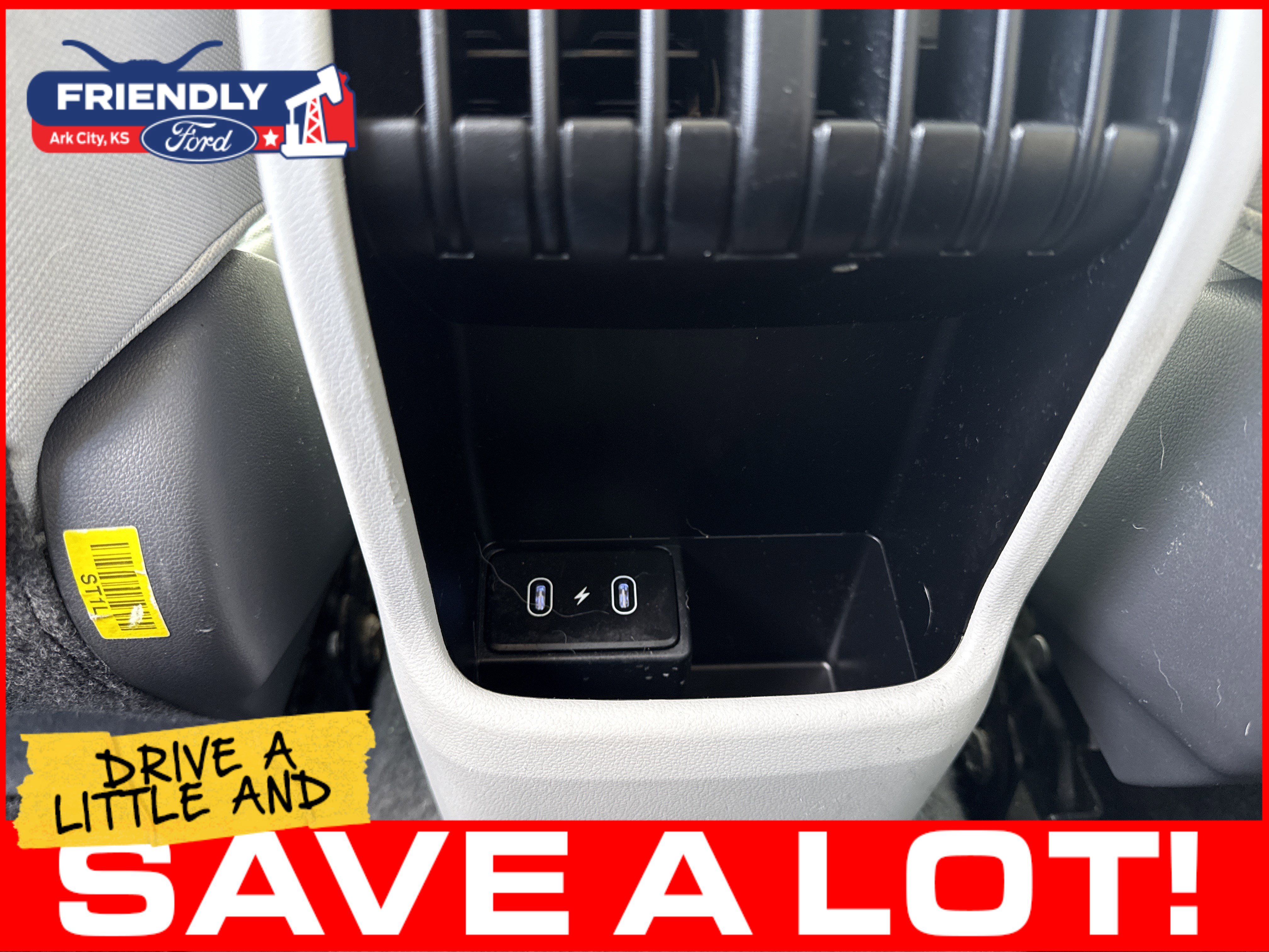 Used 2024 Hyundai Kona SEL AWD/4WD image 32