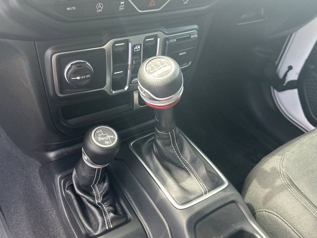 Certified 2020 Jeep Gladiator Overland image 31